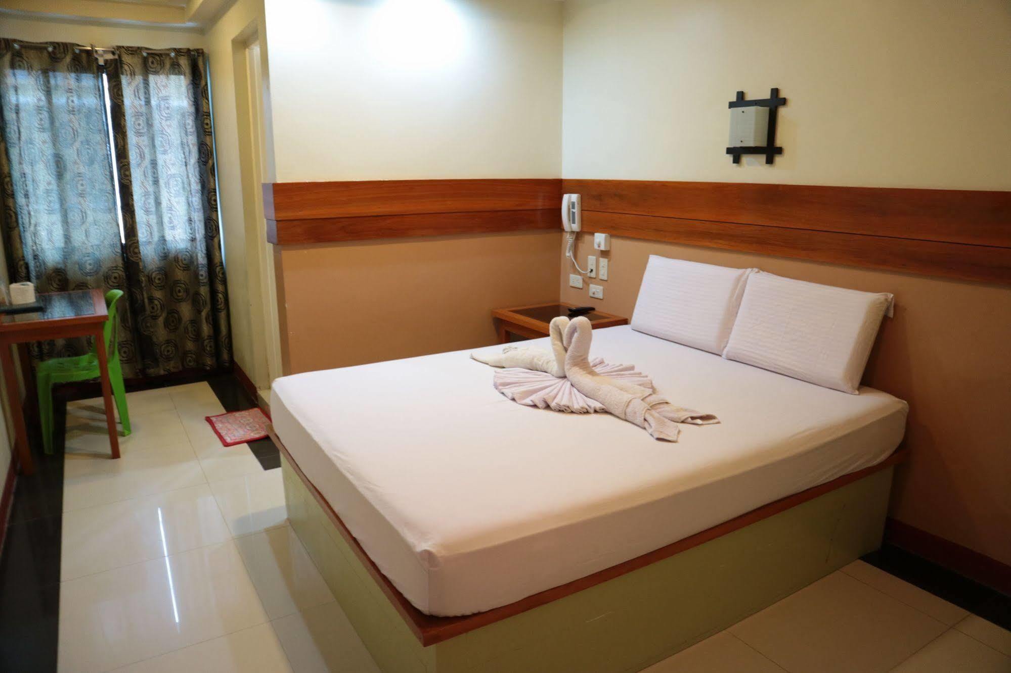 Rainforest Beach Hotel El Nido Buitenkant foto