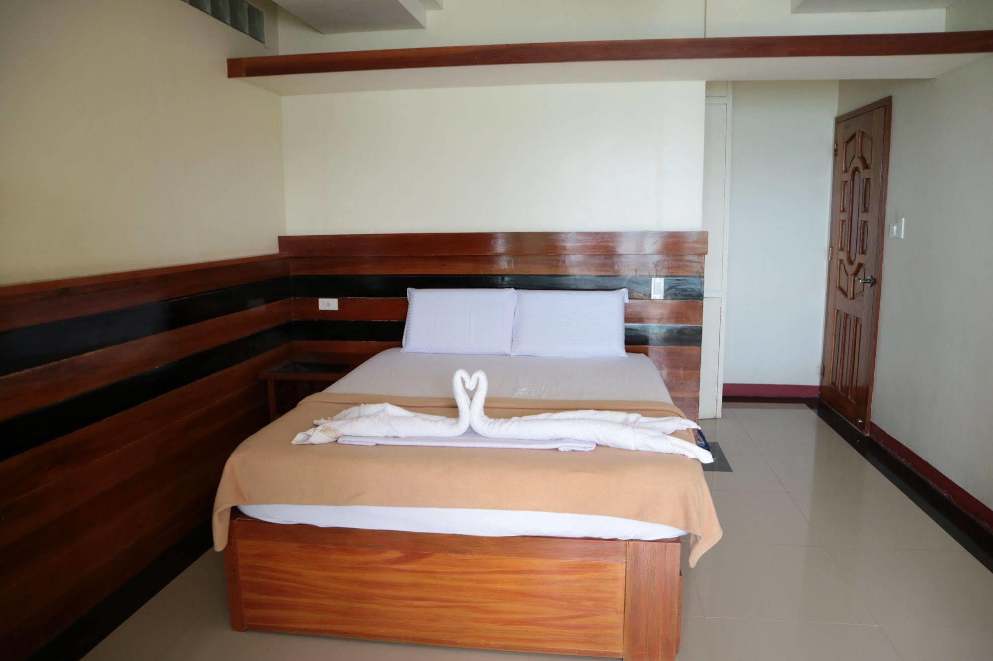 Rainforest Beach Hotel El Nido Buitenkant foto